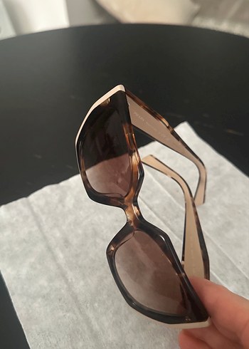 Şeffaf Kahverengi Kadın Güneş Gözlüğü - Görsel 6