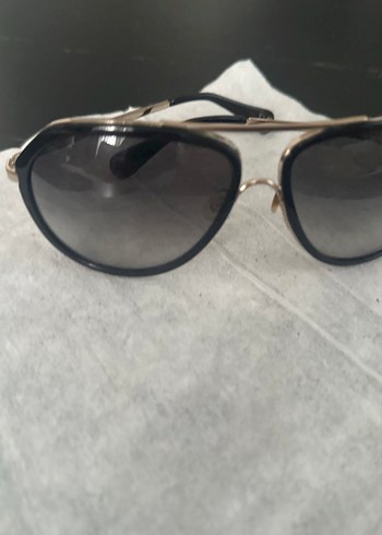 Klasik Siyah-Gri Tokalı Kadın Gözlüğü - Görsel 2