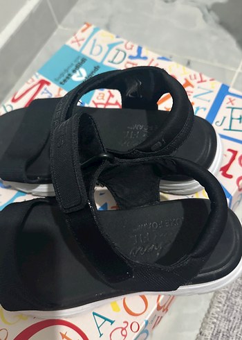 Skechers Siyah Kadın Cırtlı Dolgu Topuklu Sandalet - Görsel 10