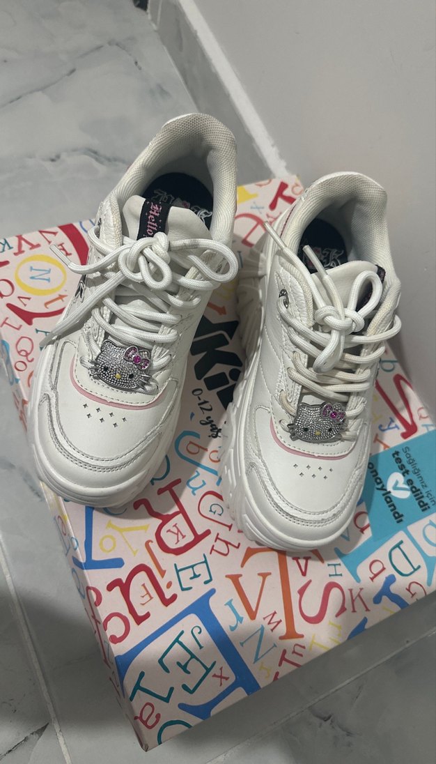 Renkli Baskılı Beyaz Platform Spor Ayakkabı - Görsel 2