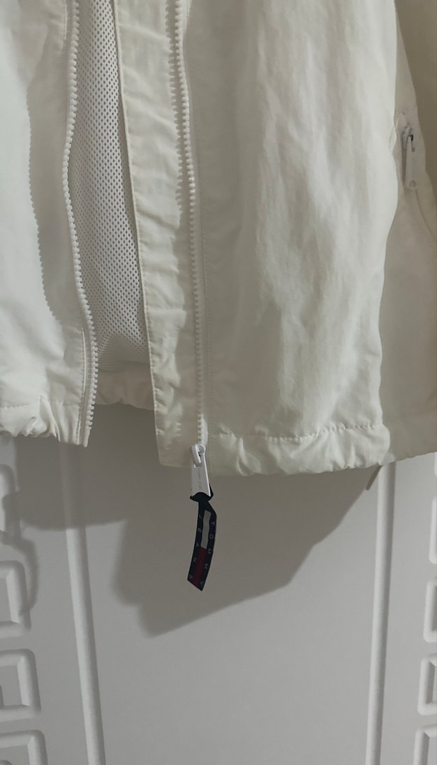 Tommy Jeans Beyaz Kapüşonlu Kadın Ceket - Görsel 5