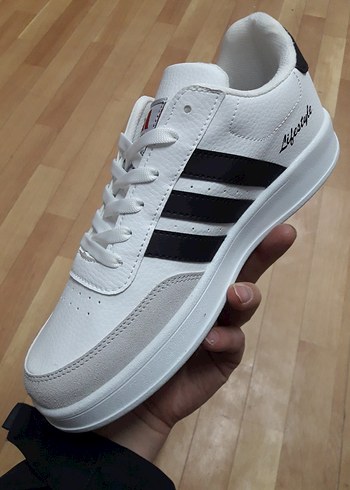 Beyaz Siyah Bağcıklı Erkek Spor Ayakkabı - Görsel 4