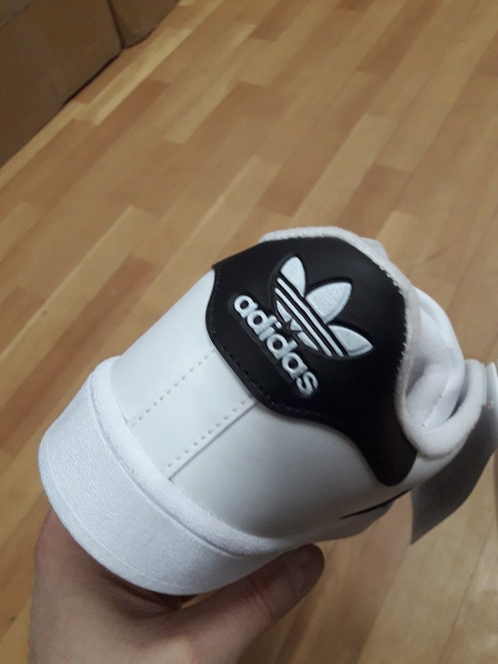 Adidas Sper Star Beyaz Siyah Bağcıklı Spor Ayakkabı - Görsel 5