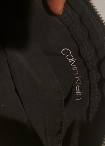 Calvin Klein Kol çantası