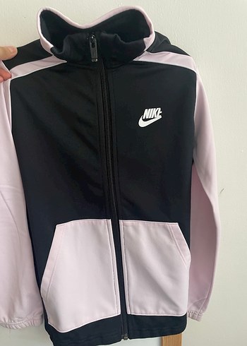 nike 8 Yaş