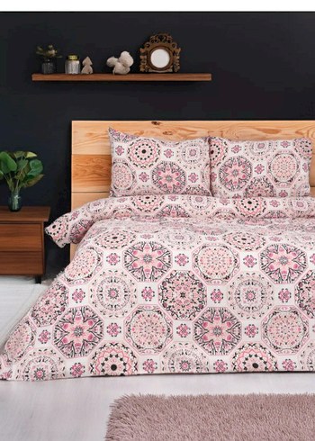 Pembe Batik Desenli Nevresim Takımı