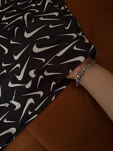 s Beden Nike kadın üst