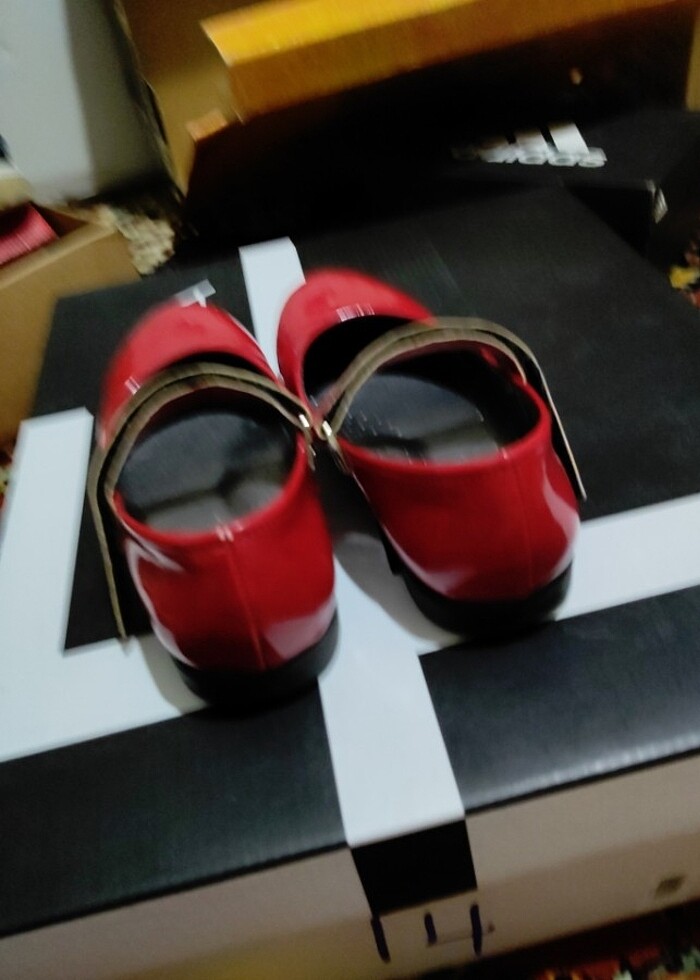 kırmızı rugan babet - Görsel 3