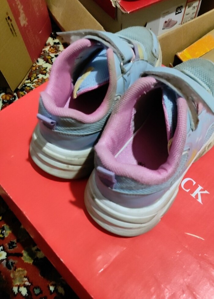 Spor ayakkabi - Görsel 3