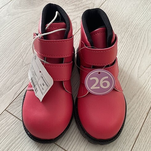 26 numara kız çocuk bot