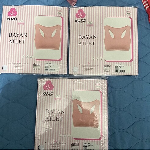 Kadın beyaz büstiyer