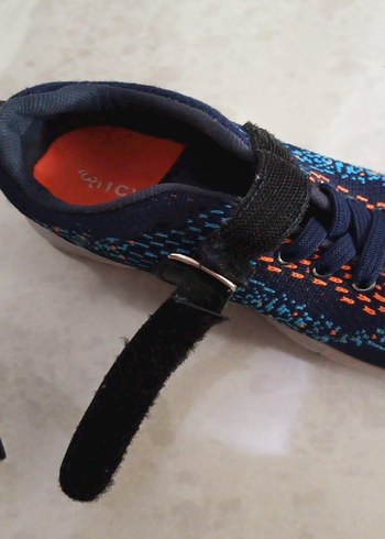 31 Beden Erkek Çocuk Renkli Yılan Desenli Spor Ayakkabı