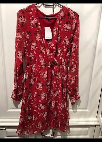 Kırmızı Çiçek Desenli Uzun Kollu Midi Elbise - Görsel 3