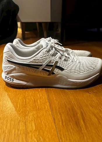 Asics 45