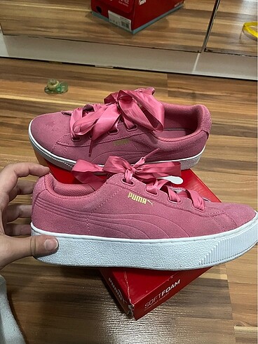 Puma Puma vikky kurdele ayakkabı fenty