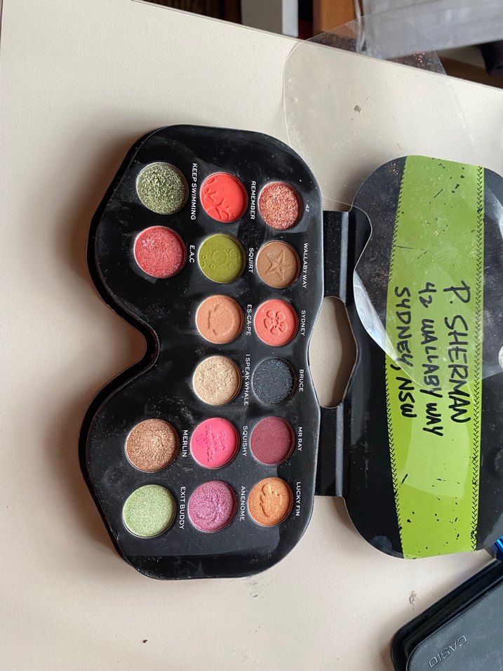 Renkli Paletli Göz Farı revolution nemo koleksiyonu - Görsel 2