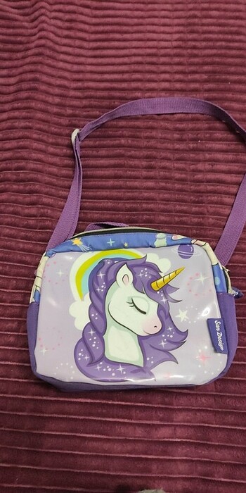 Unicorn beslenme çantası