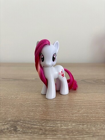 REZERVE My Little Pony Plumsweet