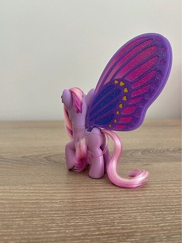  My Little Pony Daisy Dreams Glimmer Wings