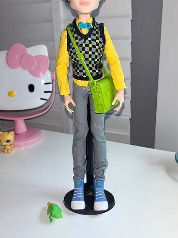 Beden Renk Monster High Jackson Jekyll Bebek