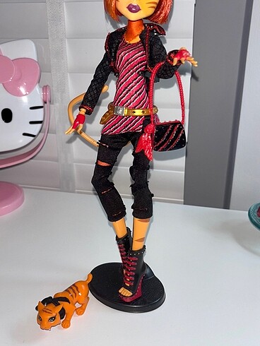 Beden Monster High Toralei Bebek