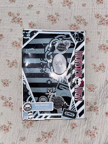  Beden Renk Monster High