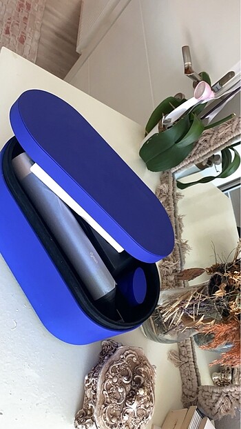 dyson airwrap
