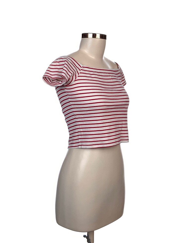 H&M T-shirt %70 İndirimli. - Görsel 2