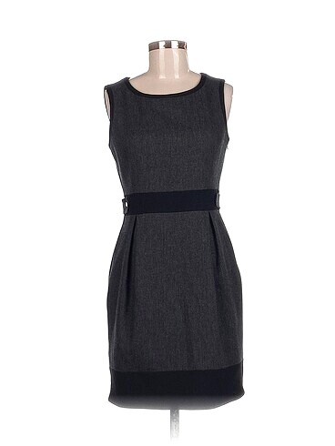 Karen Millen Kısa Elbise %70 İndirimli.