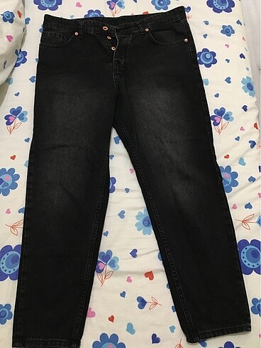 Jean .