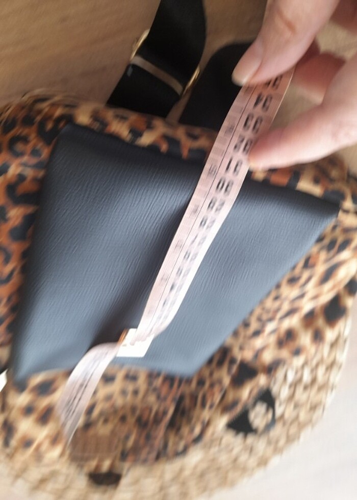 Leopar sirt cantasi  - Görsel 5