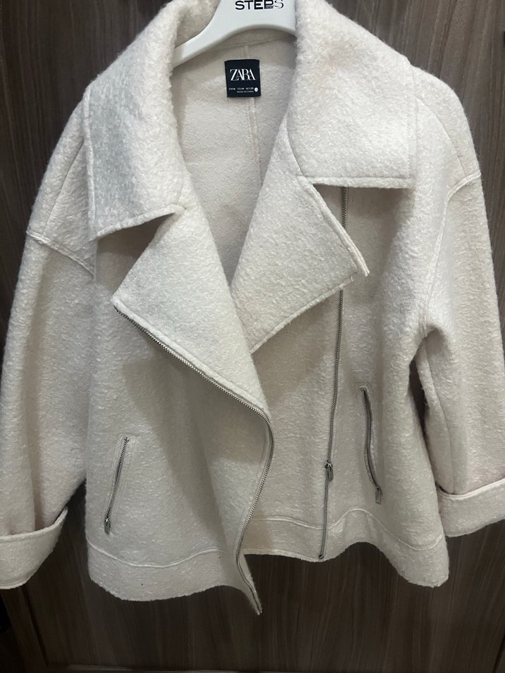 Beyaz Fermuarlı Kısa Kadın mont - Görsel 2