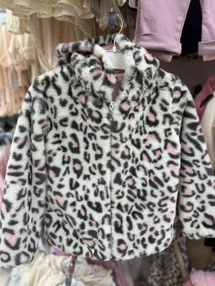 Kapüşonlu Leopar Desenli Kız Çocuk Peluş Mont - Görsel 3