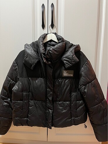 bershka mont