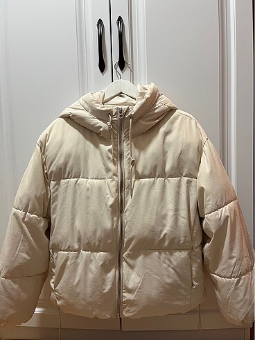 bershka mont