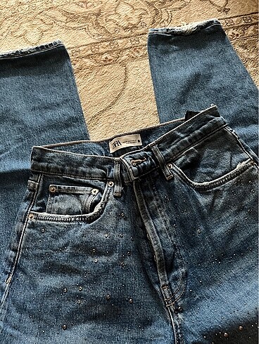 Zara zara taşlı jean