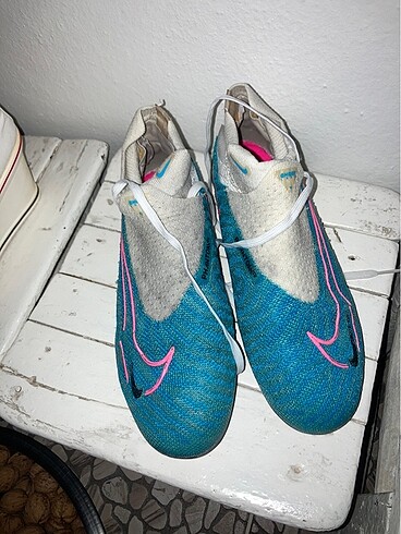 38 Beden Nike orjinal krampon 38 numara