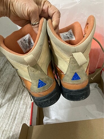 37 Beden Nike orjinal çocuk bot 37.5