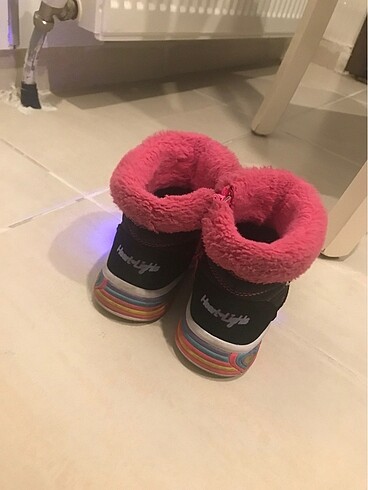 24 Beden çeşitli Renk #kızçocukbot #skechersbot #kızbebek bot