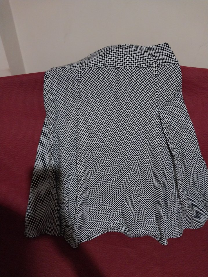 Düğmeli Midi Düşük Bel Etek. - Görsel 4