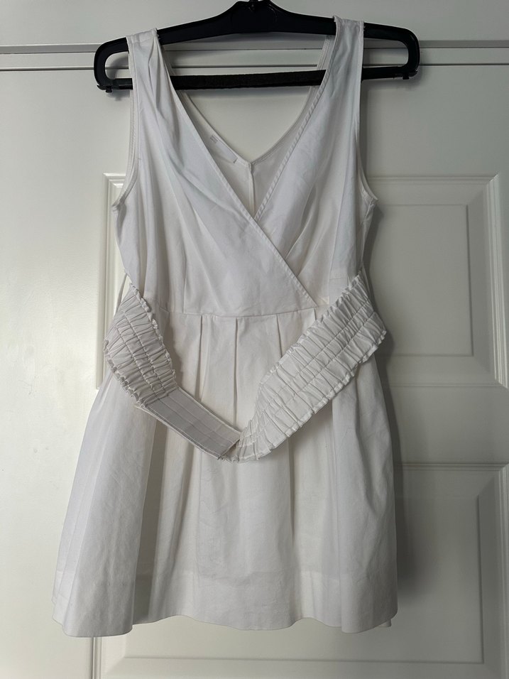 Beyaz  V Yakalı Fırfırlı bluz - Görsel 2