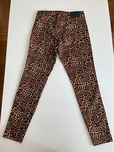 40 Beden Zara leopar pantolon