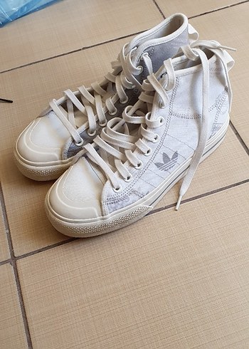 40 no orijinal adidas