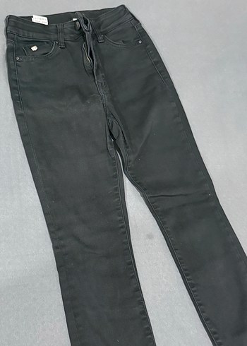 Siyah Fermuarlı Dar Kesim Midi Kadın Kot Pantolon - Görsel 2