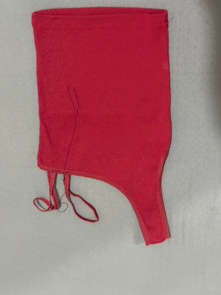 Kırmızı Crop - Görsel 2