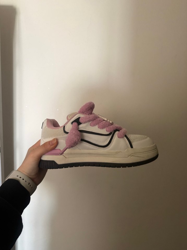 Pembe HELLO CİTY Platform Spor Ayakkabı BERSHKA - Görsel 3