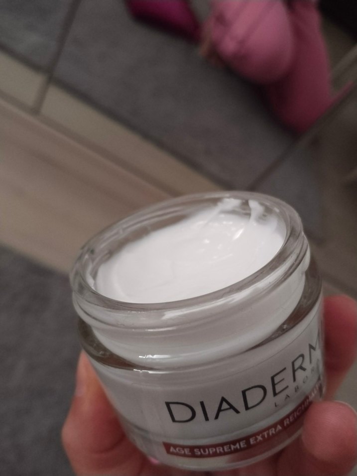 Diadermine Yoğun Nemlendirici Kadın Kremi - Görsel 3