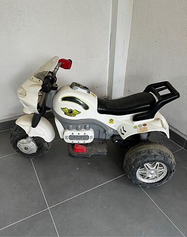  Beden Akülü motor