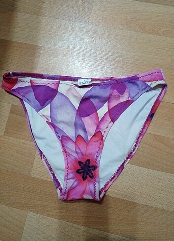 Sunset 36 beden bikini altı 