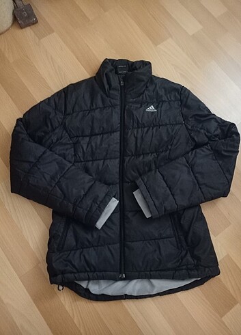 Adidas S beden kaz tüyü mont